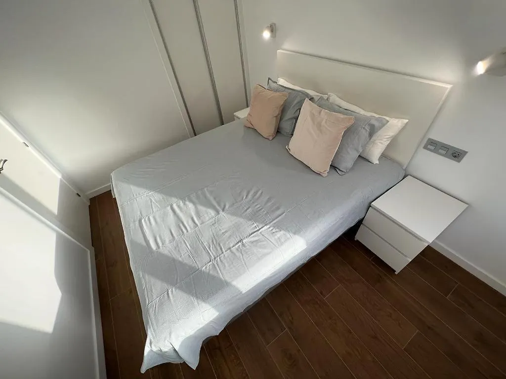 Malagueta 1 Linea De Playa Apartment Malaga